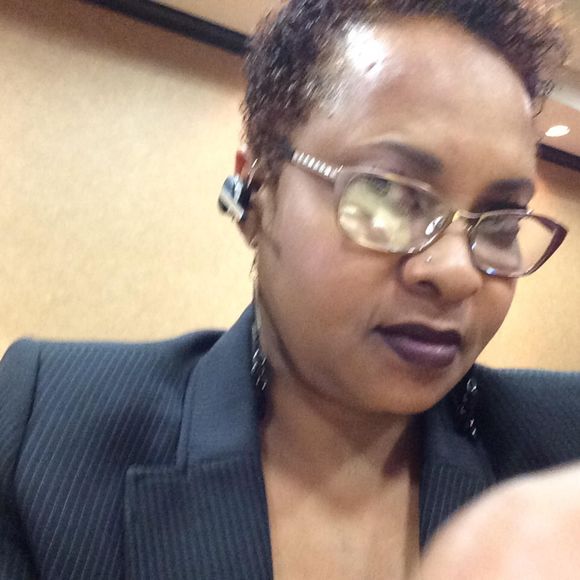 Meet your Posher, Wanda - Picture 1 of 1